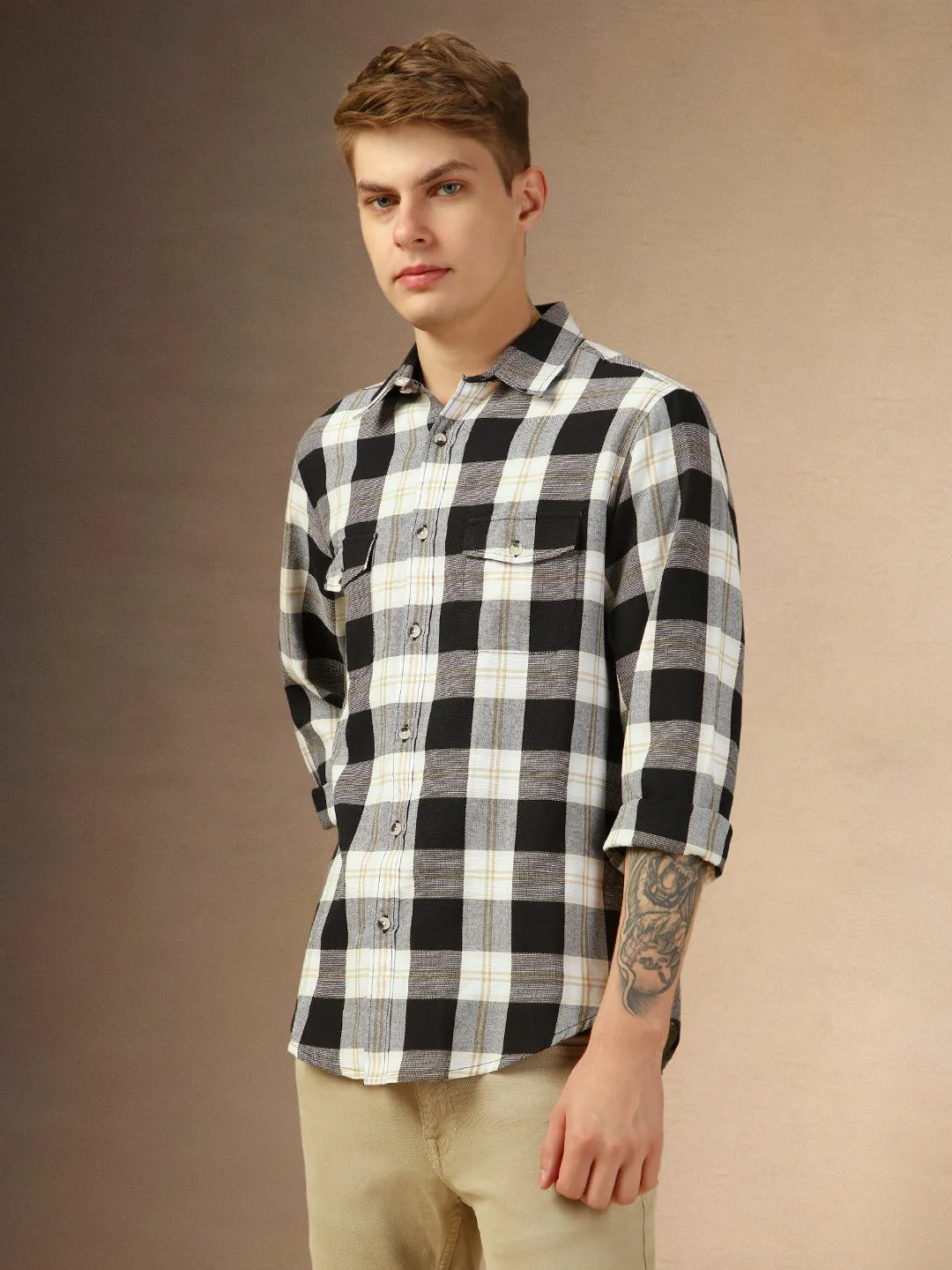 Men's Black Checks Spread Collar Full Sleeves Relaxed Fit Shirt