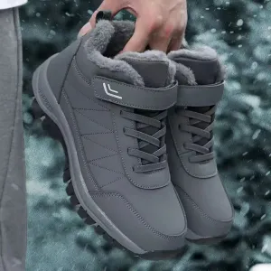 Men's Insulated Winter Boots for Warm and Dry Feet