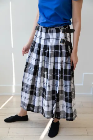 O'Neil of Dublin | Linen Pleated Skirt in Black Check