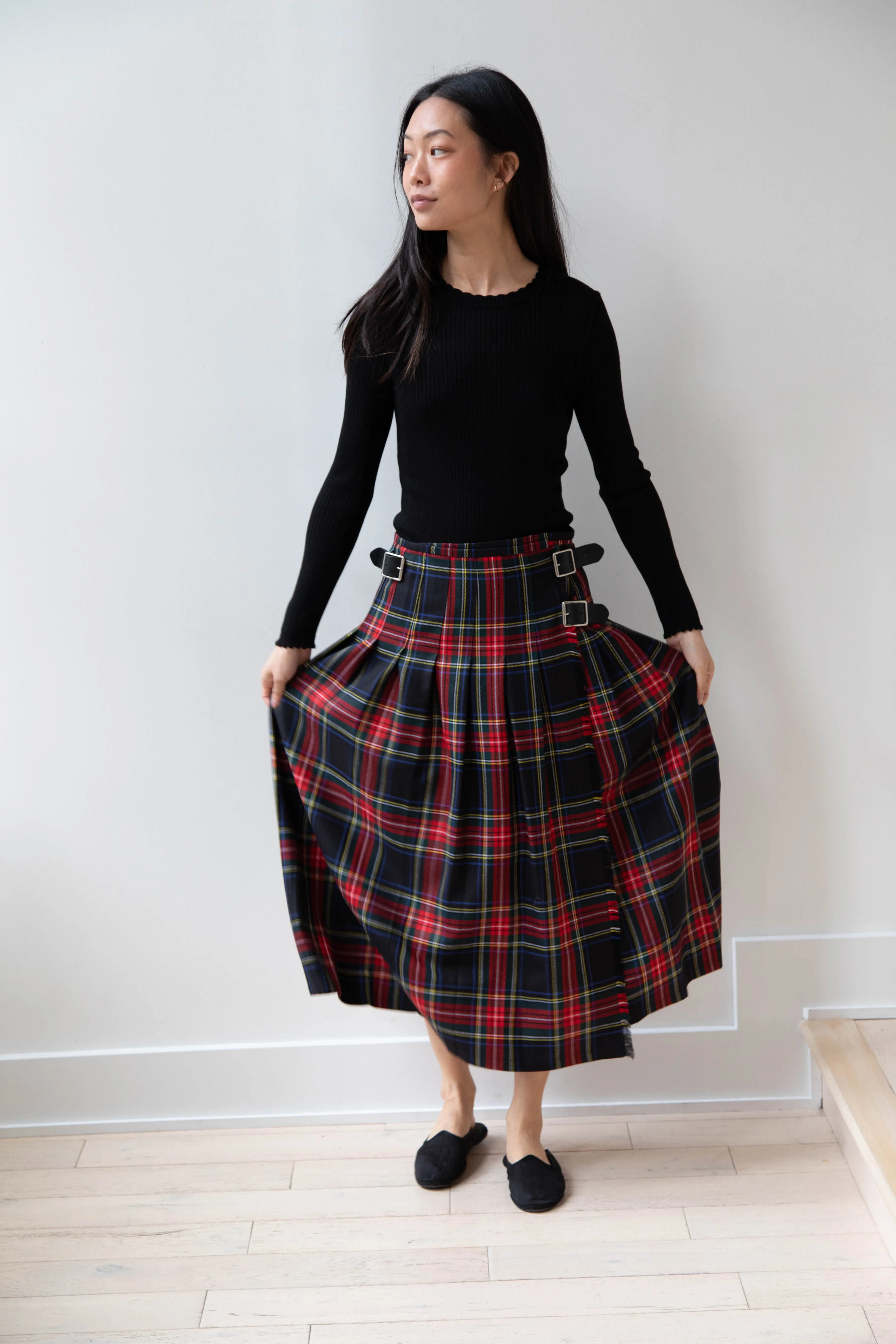 O'Neil of Dublin | Pleated Skirt in Red & Black Check