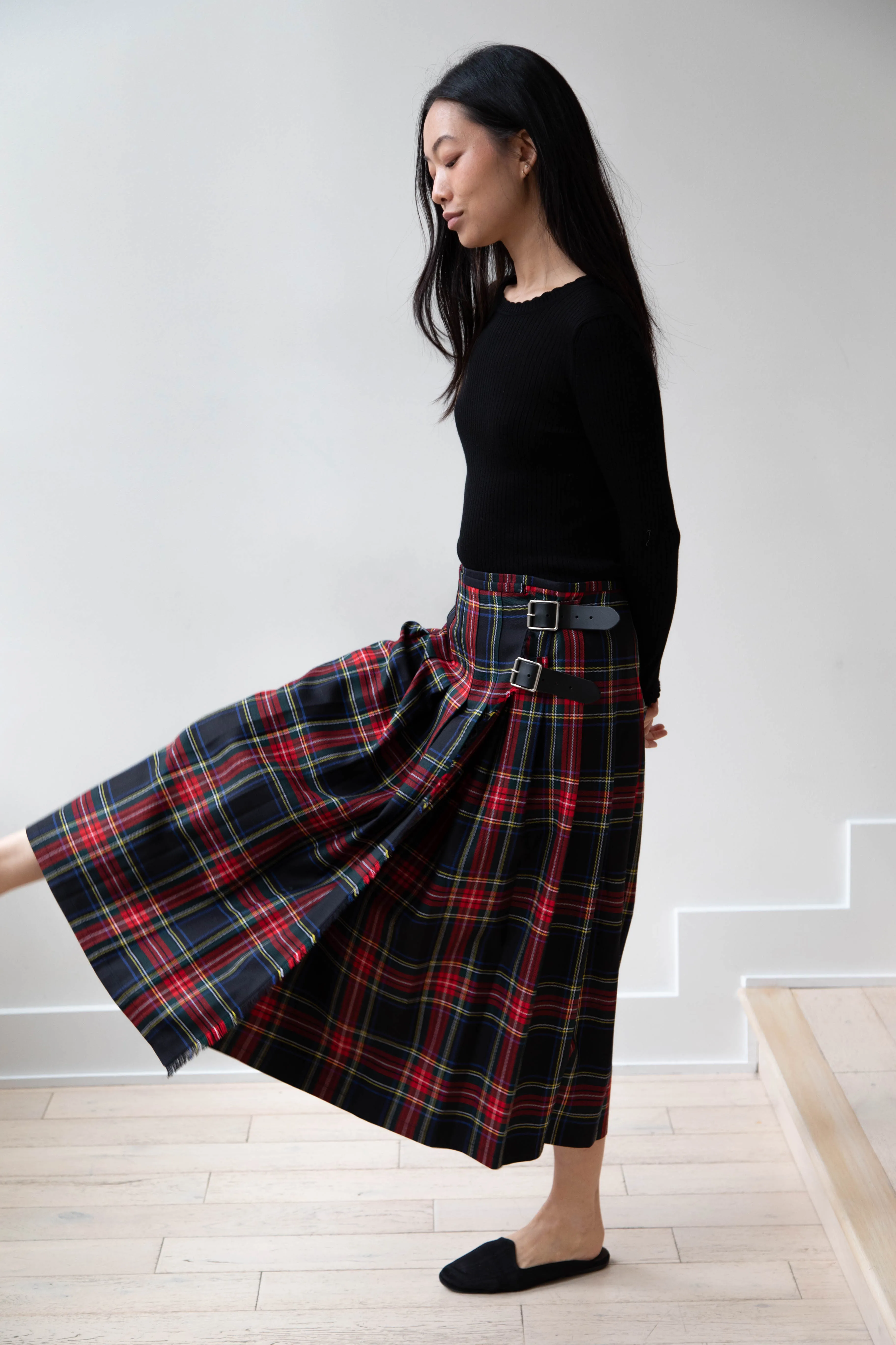 O'Neil of Dublin | Pleated Skirt in Red & Black Check