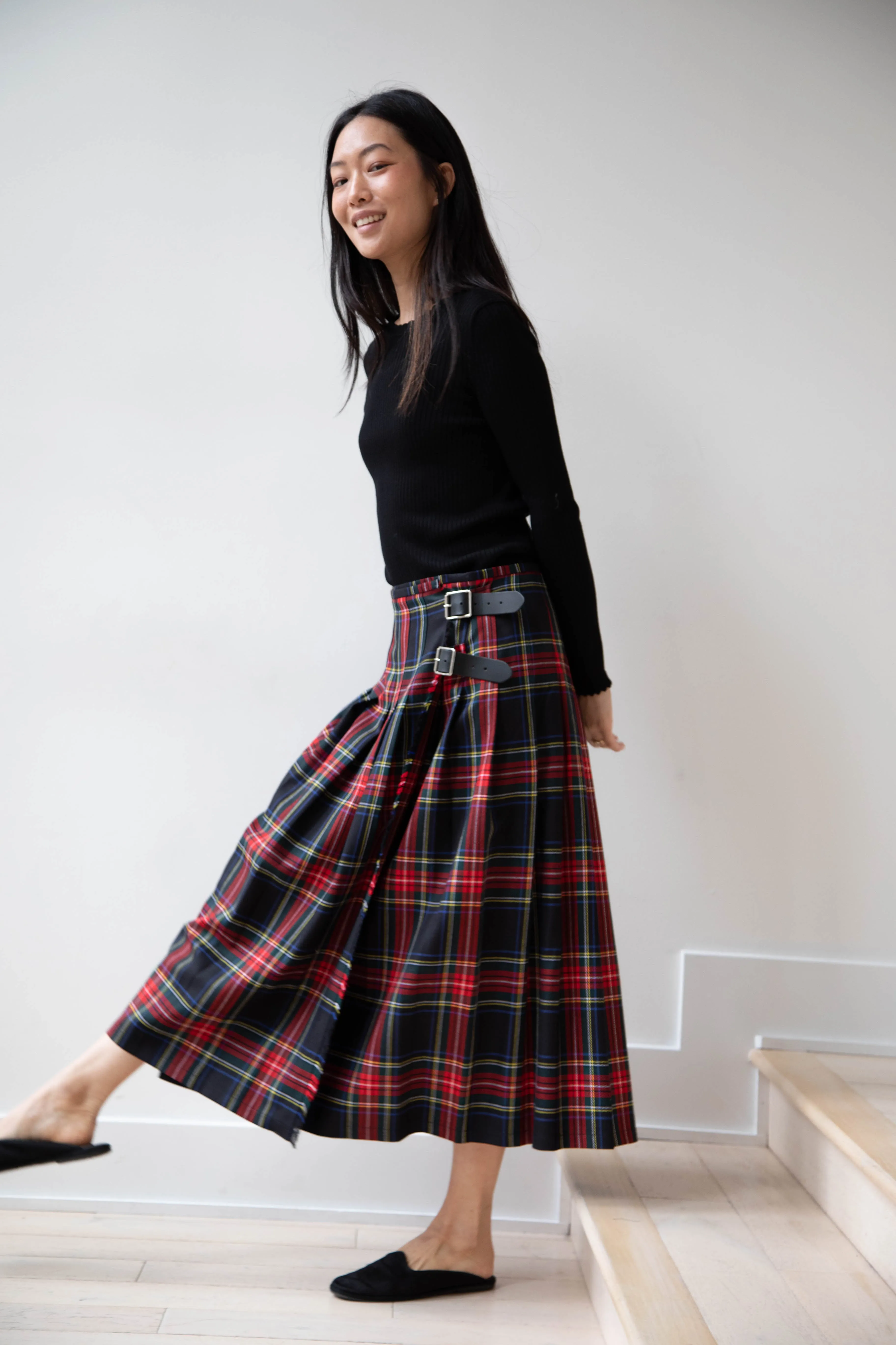 O'Neil of Dublin | Pleated Skirt in Red & Black Check