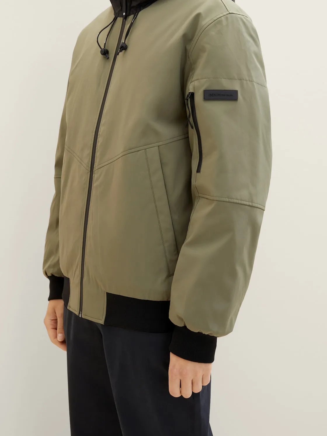 PADDED SOFTSHELL JACKET