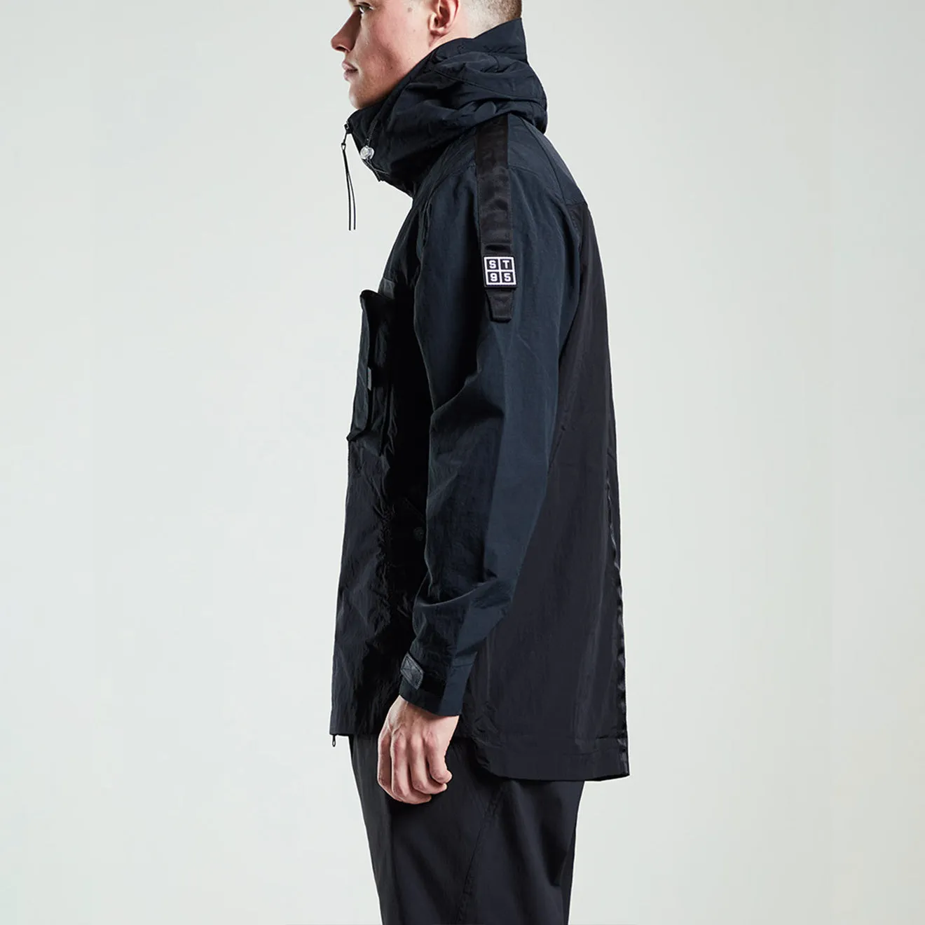 ST95 Pulsar Anorak Black